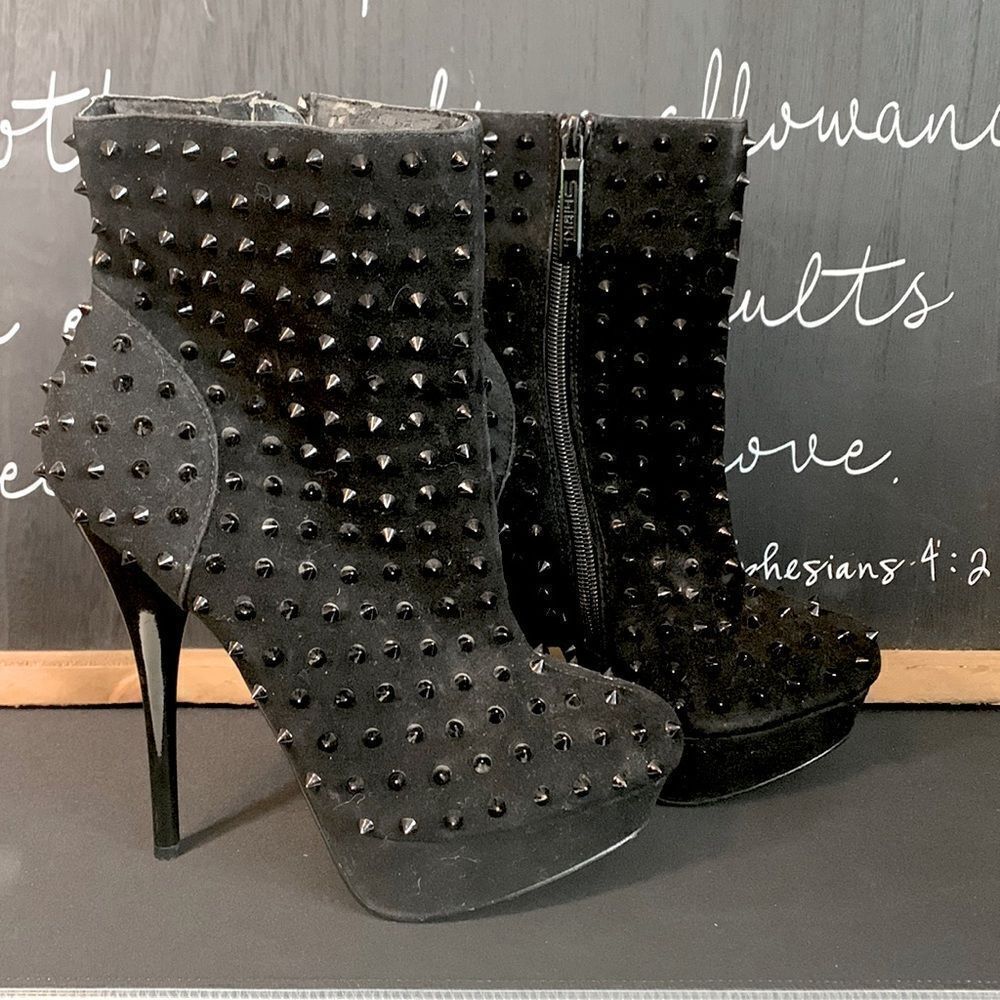Shiekh black studded stiletto booties size 6